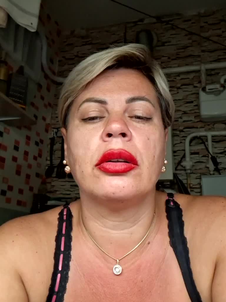 murr-kitty Adult Chat August 18, 2025