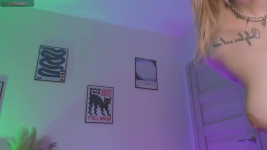 _MayShy_ Adult Chat August 19, 2025