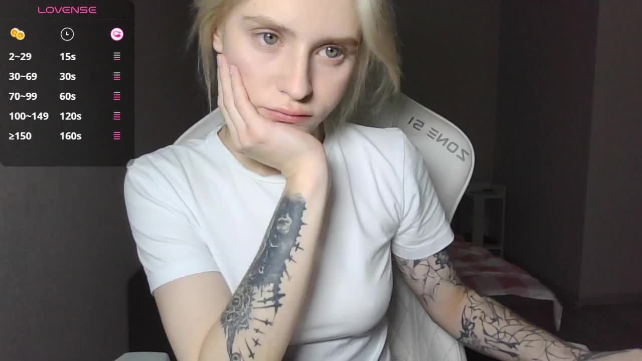 Helga_Pataki Adult Chat August 19, 2025