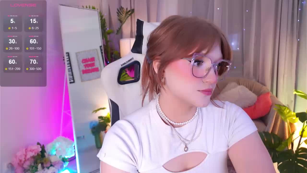 CrazyWine Adult Chat August 19, 2025