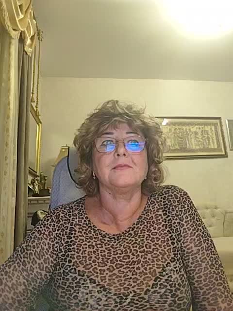 KarinkaSweet Adult Chat August 19, 2025