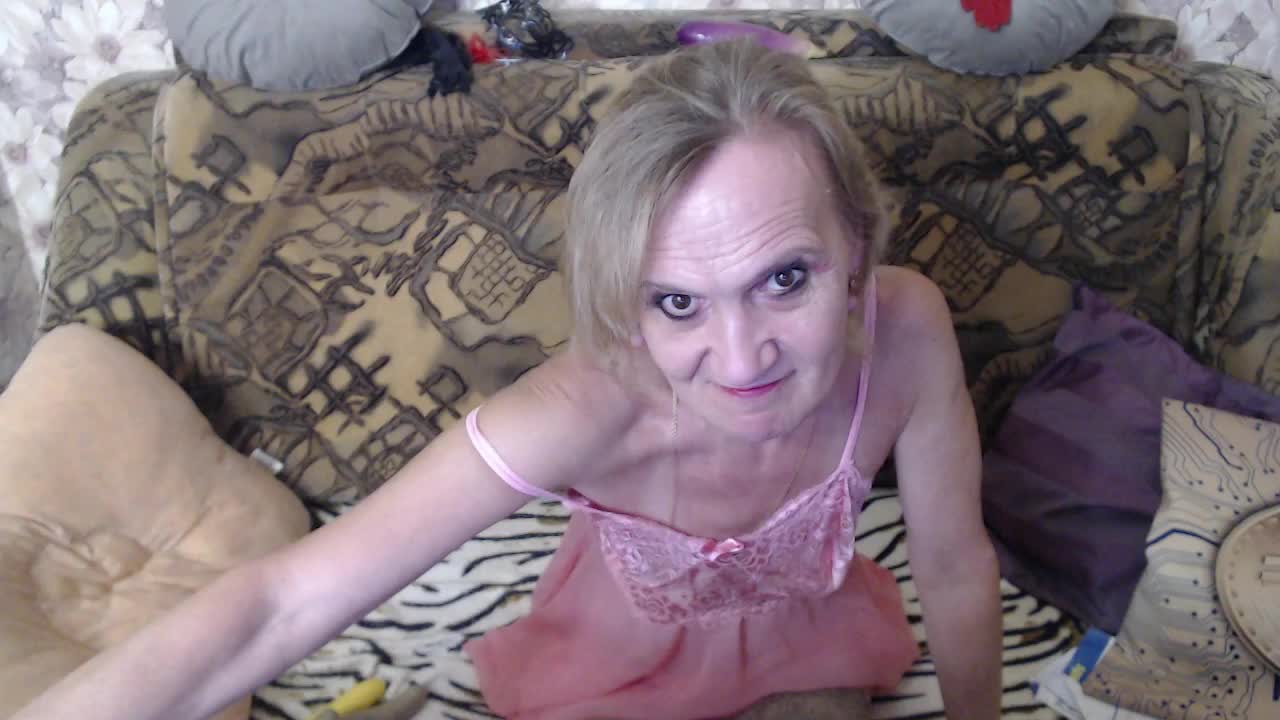 miss-bekker23 Adult Chat August 19, 2025