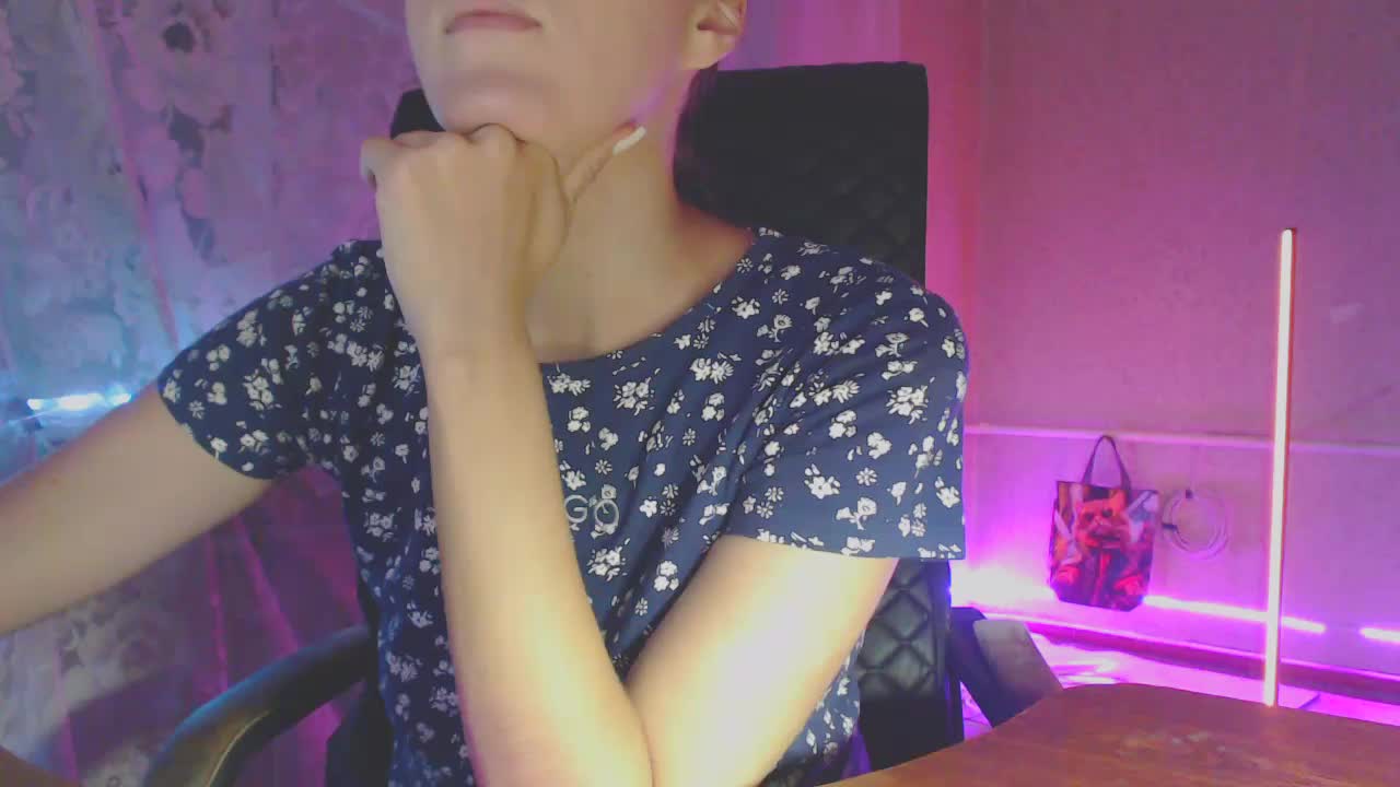 Babymuro4ka Adult Chat August 19, 2025