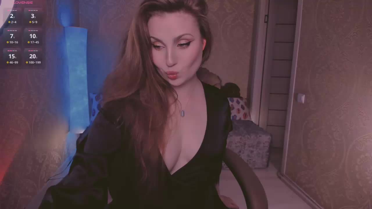 Esmeerrr Adult Chat August 19, 2025