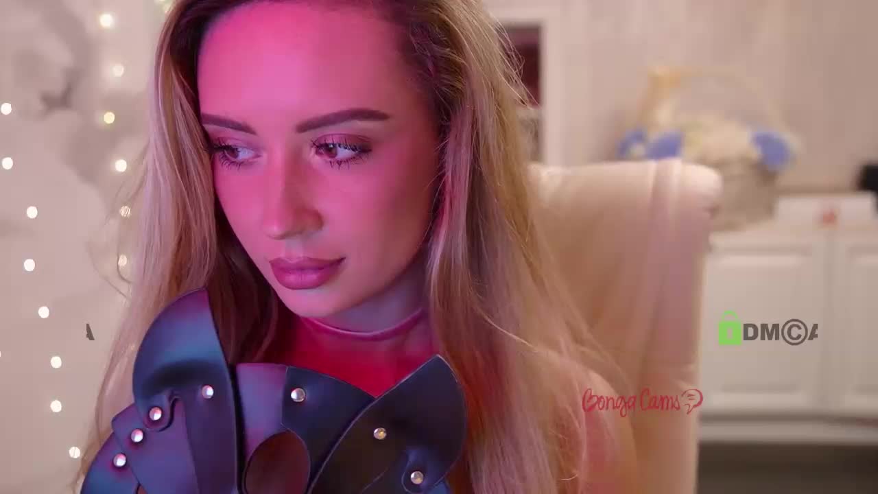 AnnaPopy Adult Chat August 19, 2025