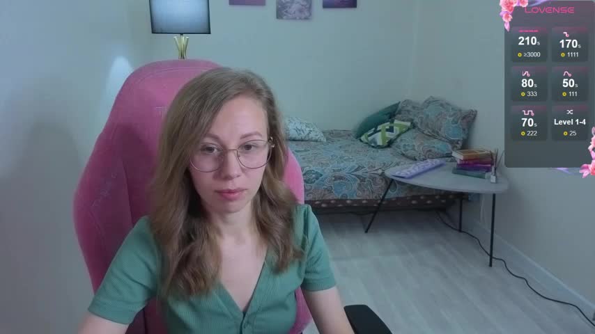 Lill_Mary Adult Chat August 19, 2025