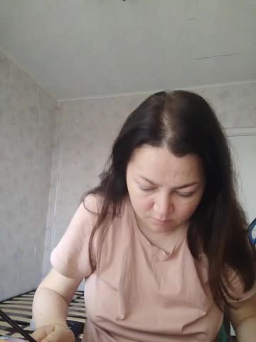 -VeryVery- Adult Chat August 19, 2025