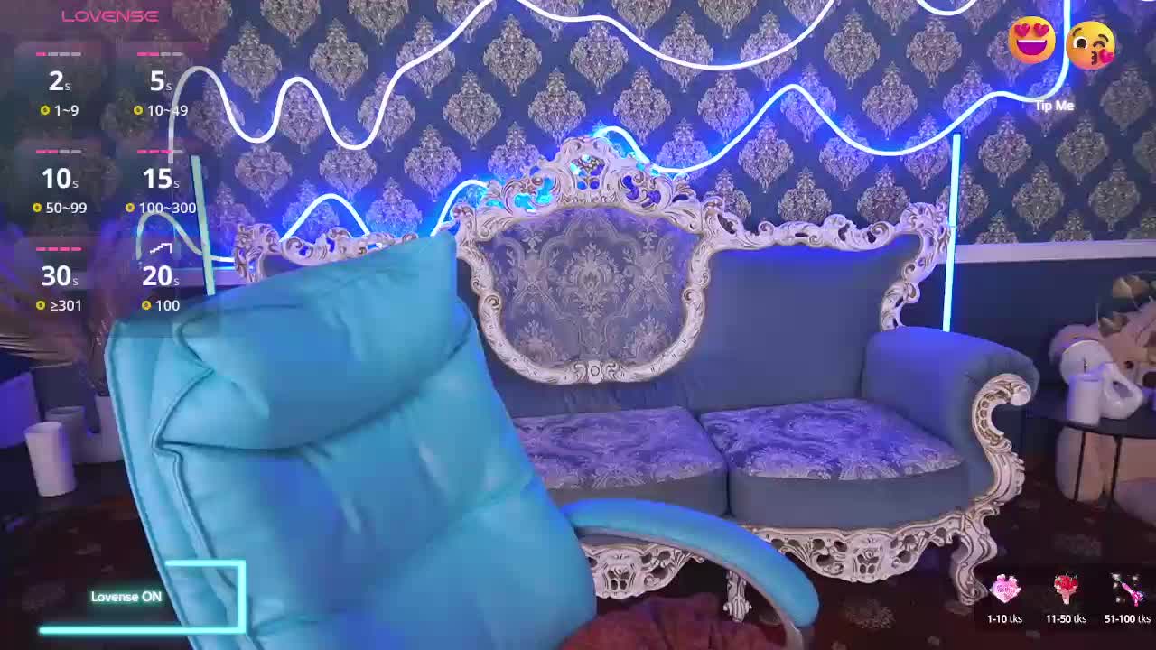 MissRossi Adult Chat August 19, 2025