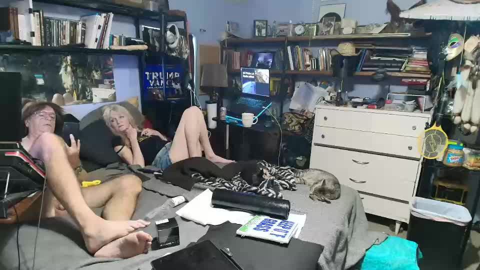 pink_black Adult Chat August 19, 2025