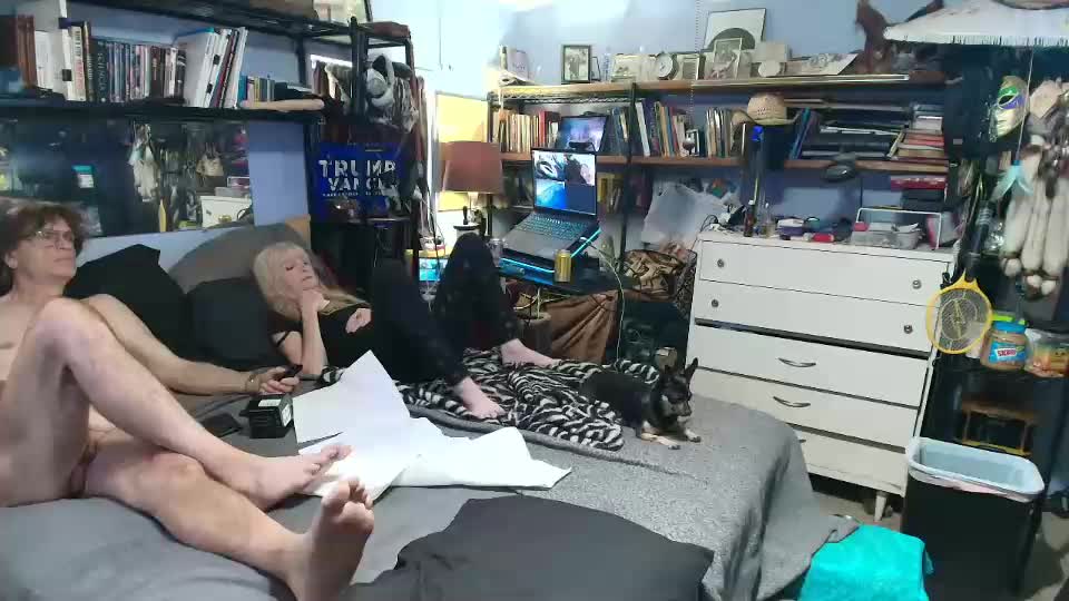 pink_black Adult Chat August 19, 2025