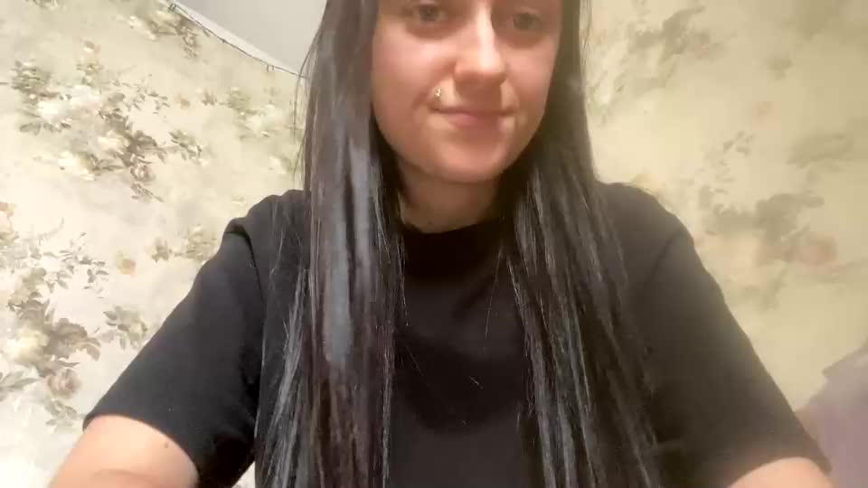 viktoria9898 Adult Chat August 19, 2025