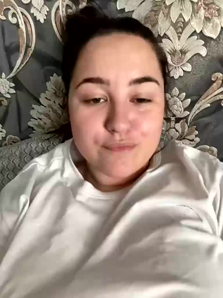 LisnoraGold Adult Chat August 19, 2025