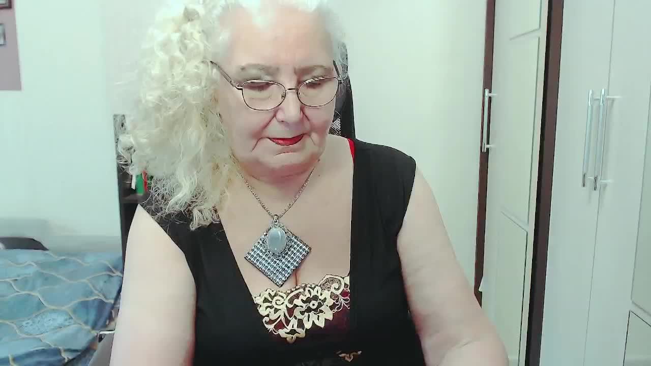 GrannyWants Adult Chat August 19, 2025