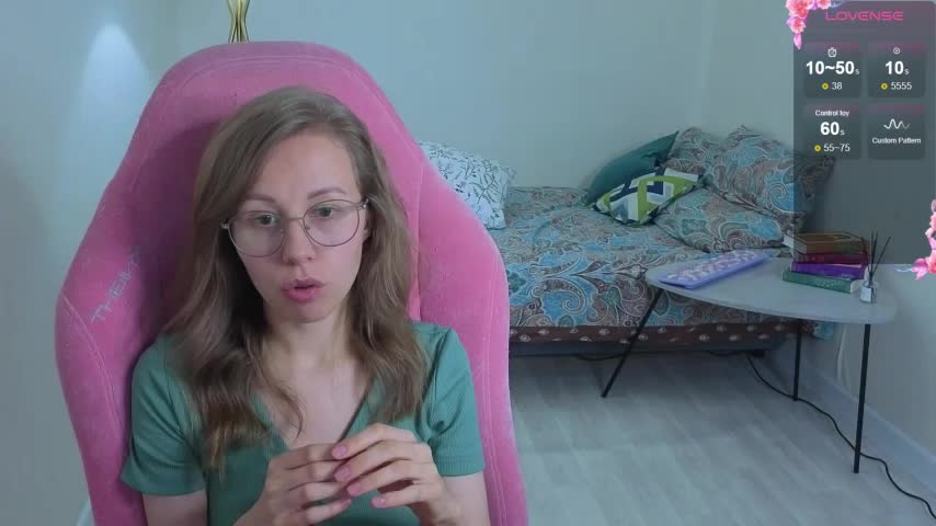 Lill_Mary Adult Chat August 19, 2025