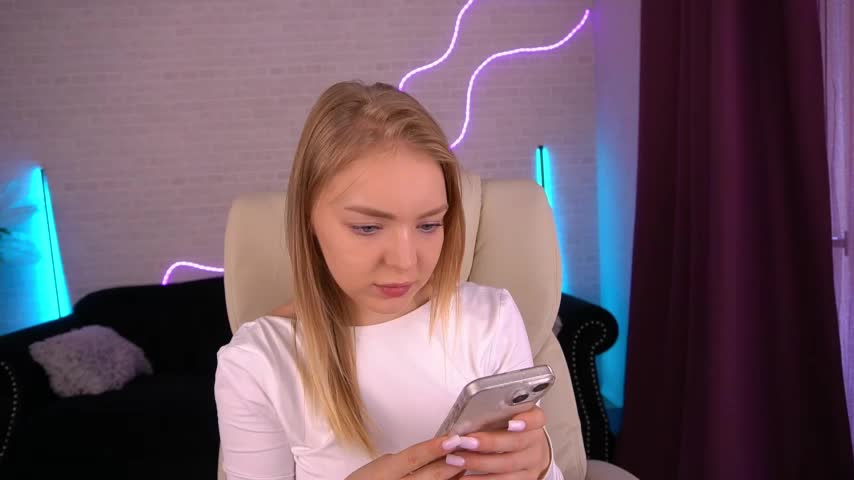 EmilySunshineS Adult Chat August 19, 2025