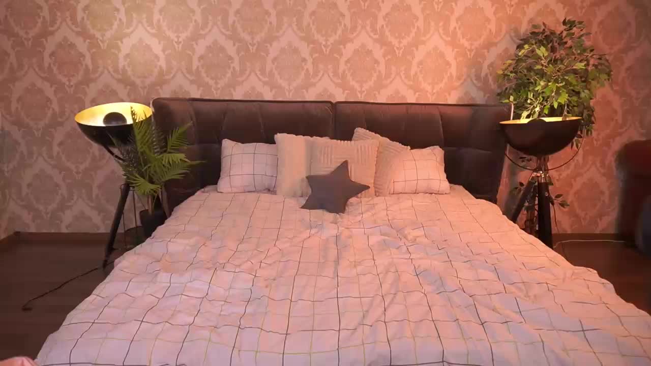 MadissonSoft Adult Chat August 19, 2025