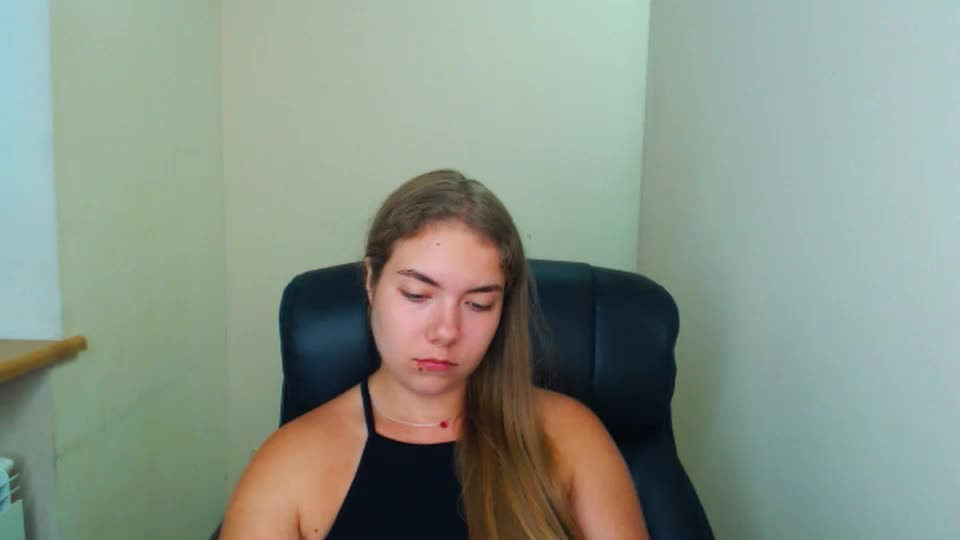 zoey_deuttch Adult Chat August 19, 2025