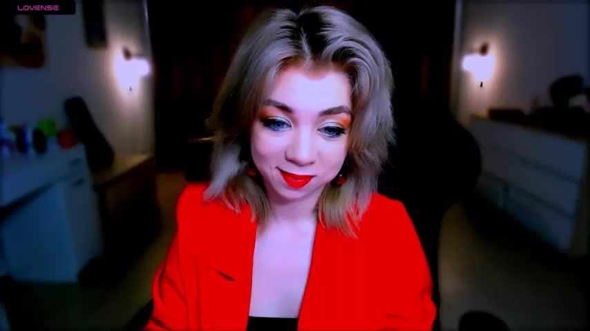 littleSiyfairy Adult Chat August 19, 2025