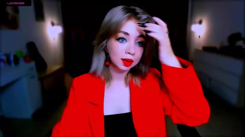 littleSiyfairy Adult Chat August 19, 2025