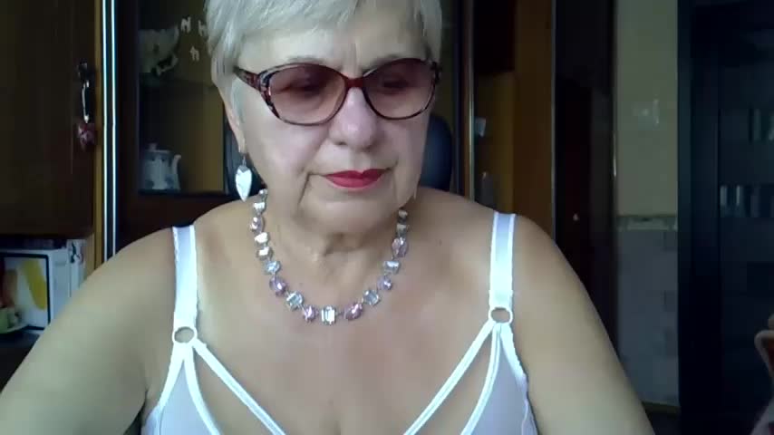 SweetCherry27 Adult Chat August 19, 2025