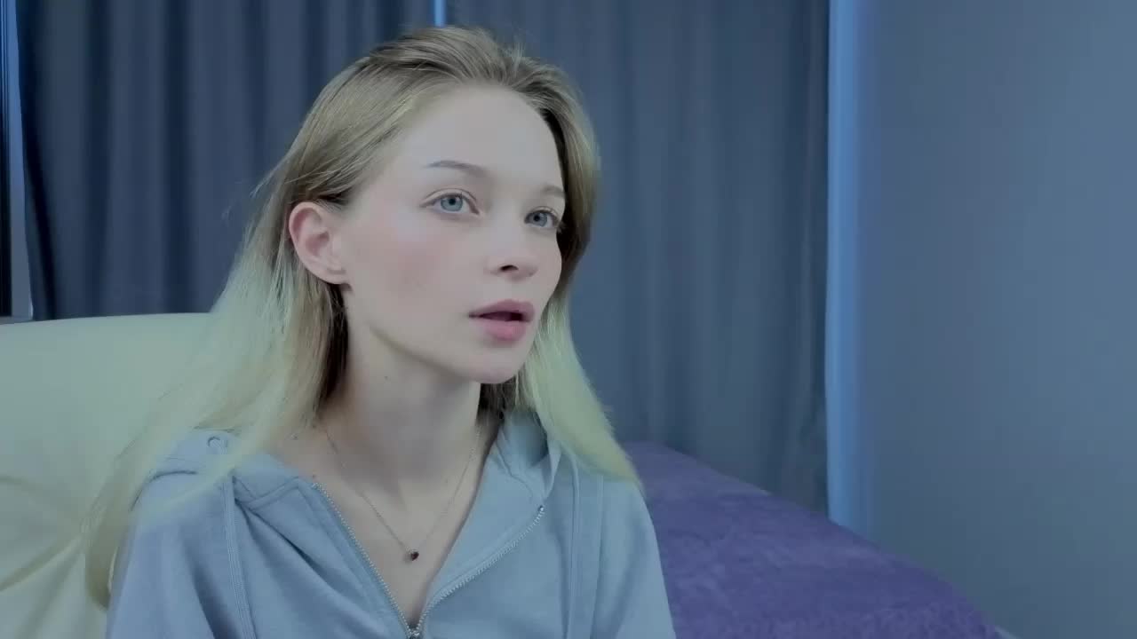 vialeta-baby Adult Chat August 19, 2025