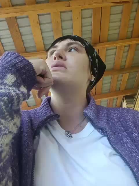 Xo4y-SeXa Adult Chat August 19, 2025