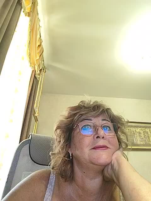 KarinkaSweet Adult Chat August 19, 2025