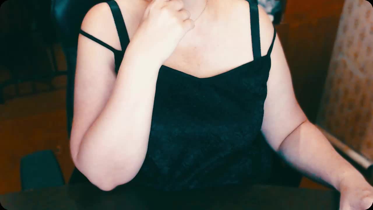 Alisa1917 Adult Chat August 19, 2025