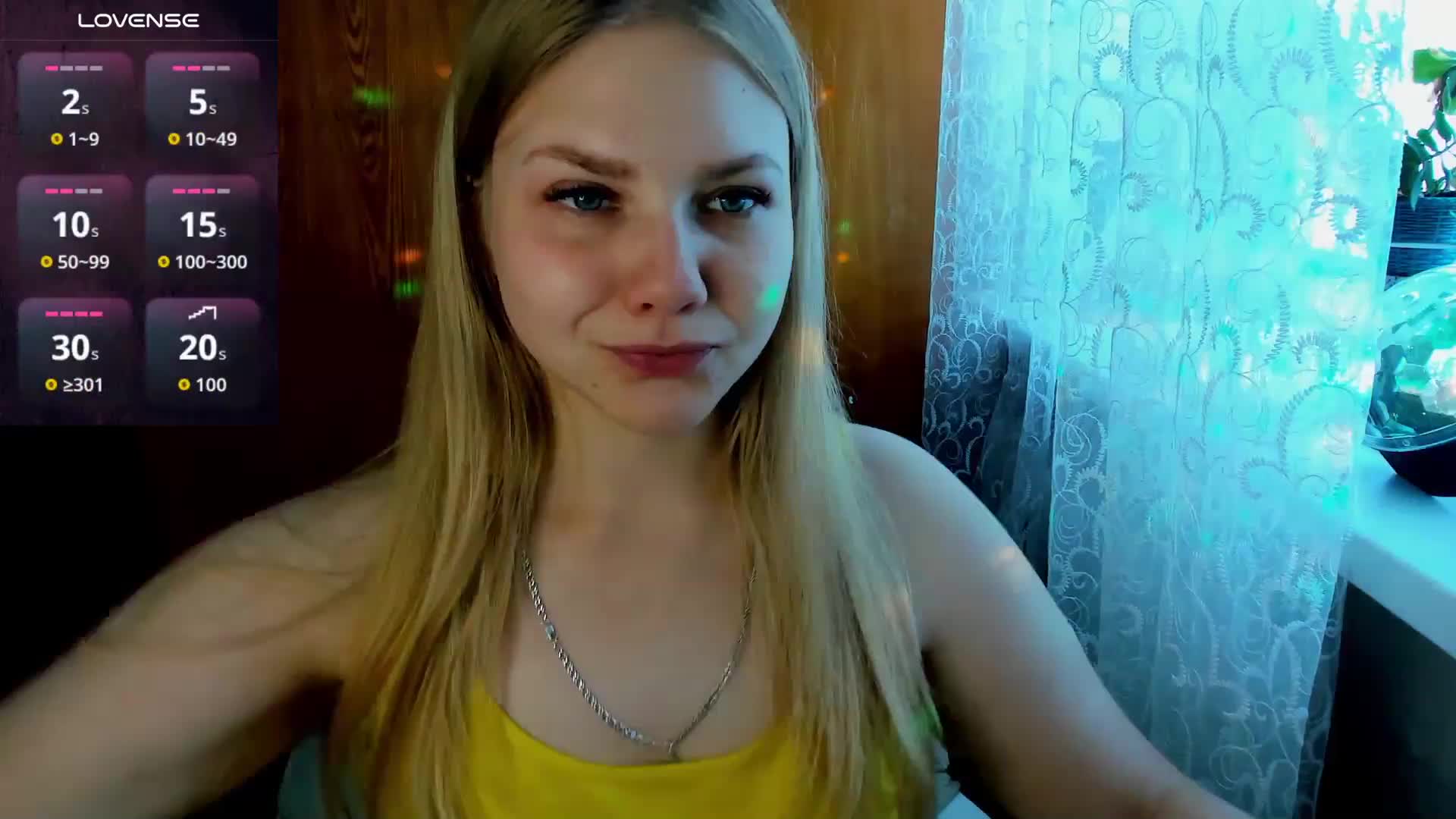 Emma-Frizea Adult Chat August 19, 2025