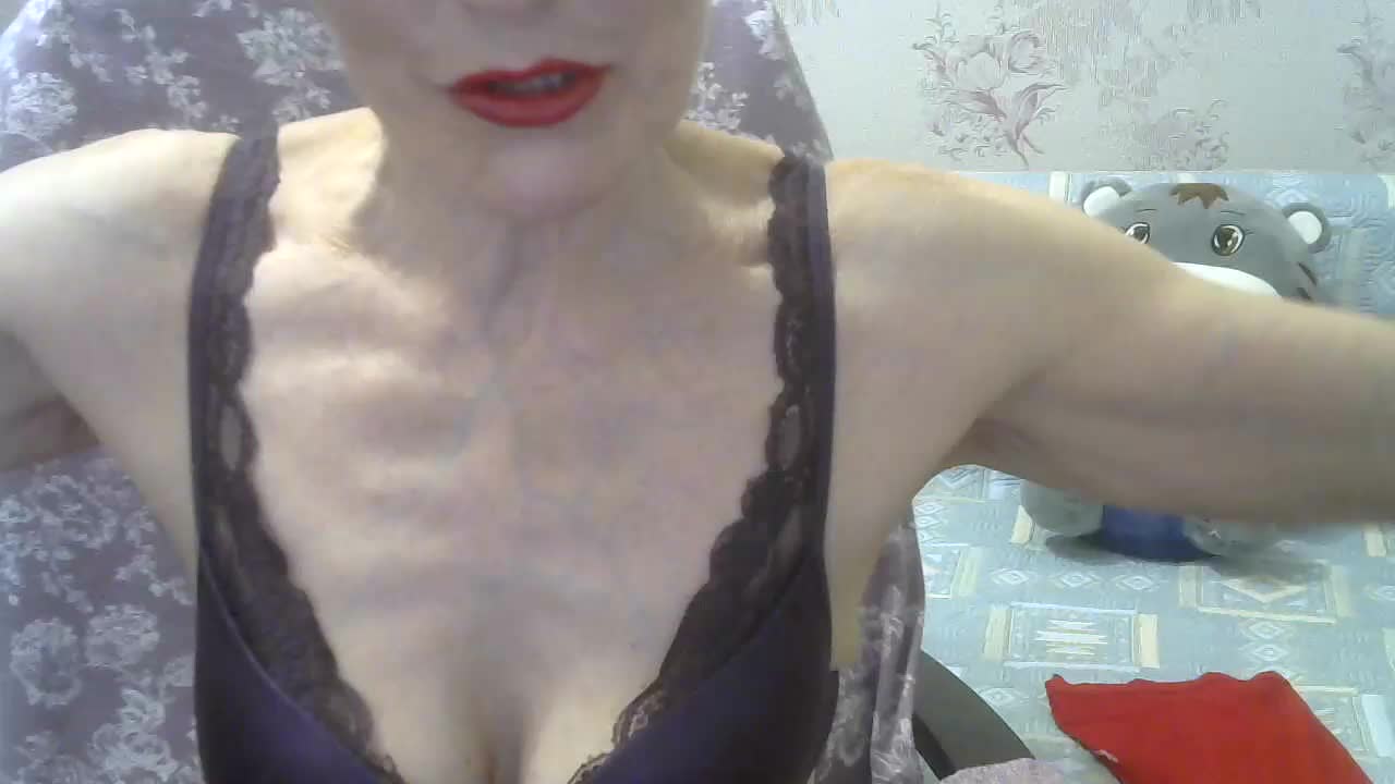 Red-Rose-777 Adult Chat August 20, 2025