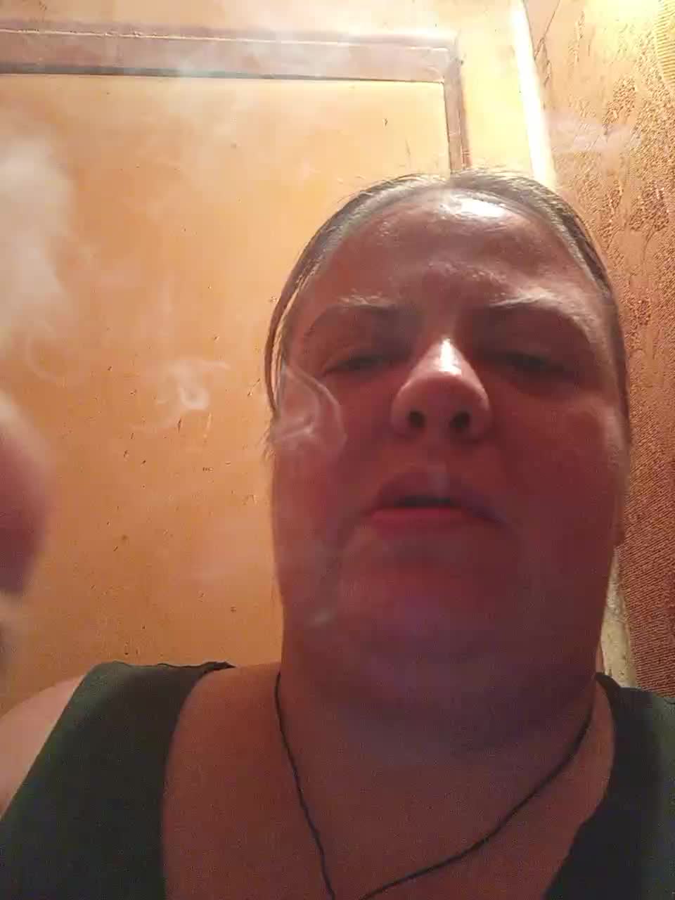 engela-s-1 Adult Chat August 19, 2025