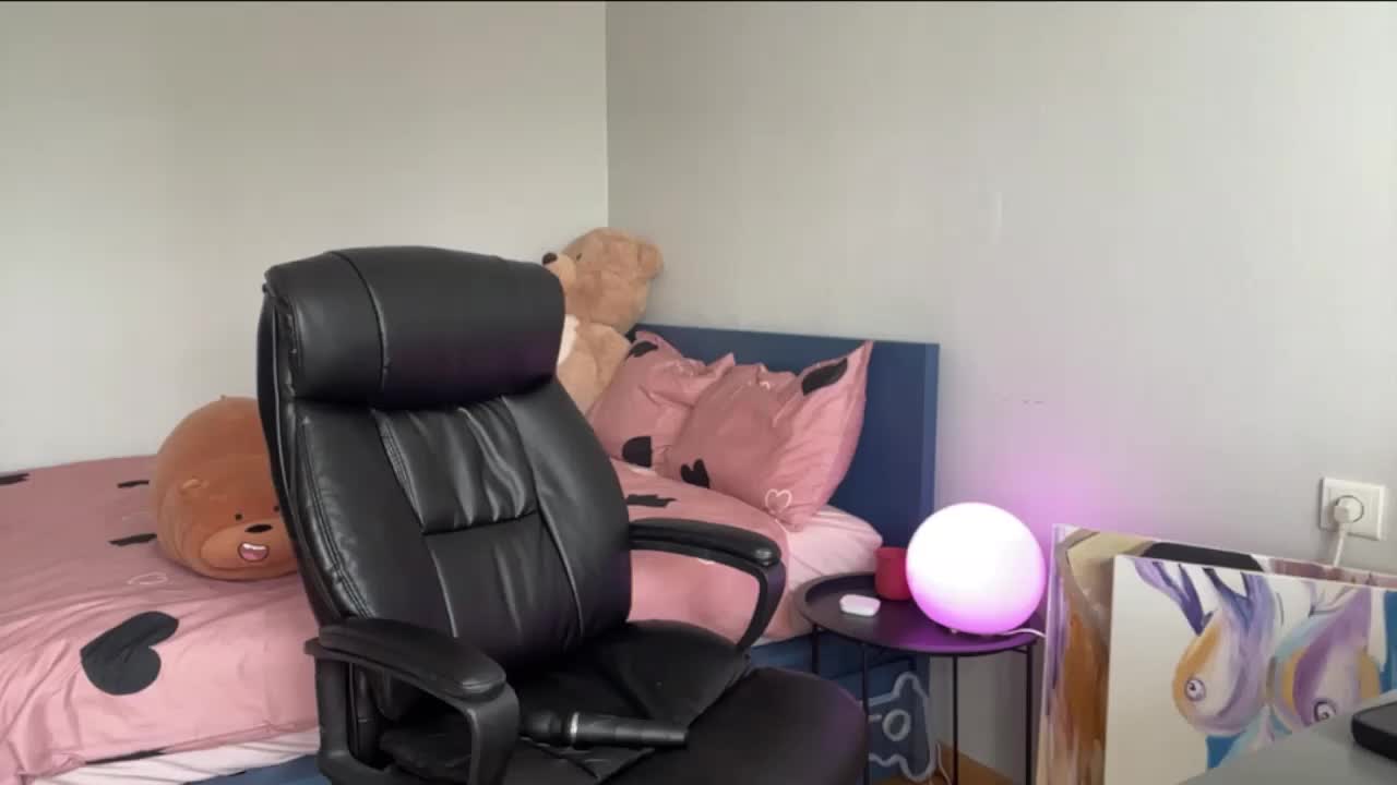 LillyMays Adult Chat August 19, 2025