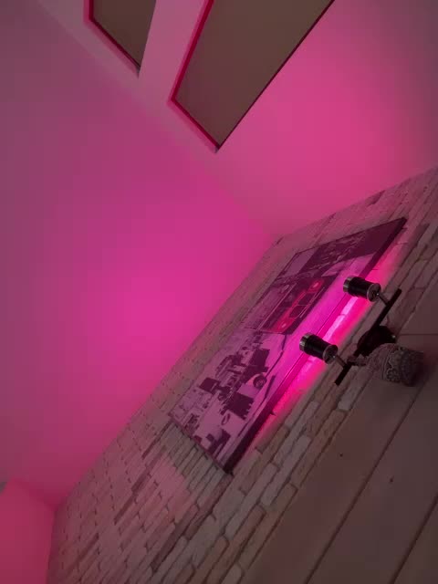 Tvoyasamka77 Adult Chat August 20, 2025