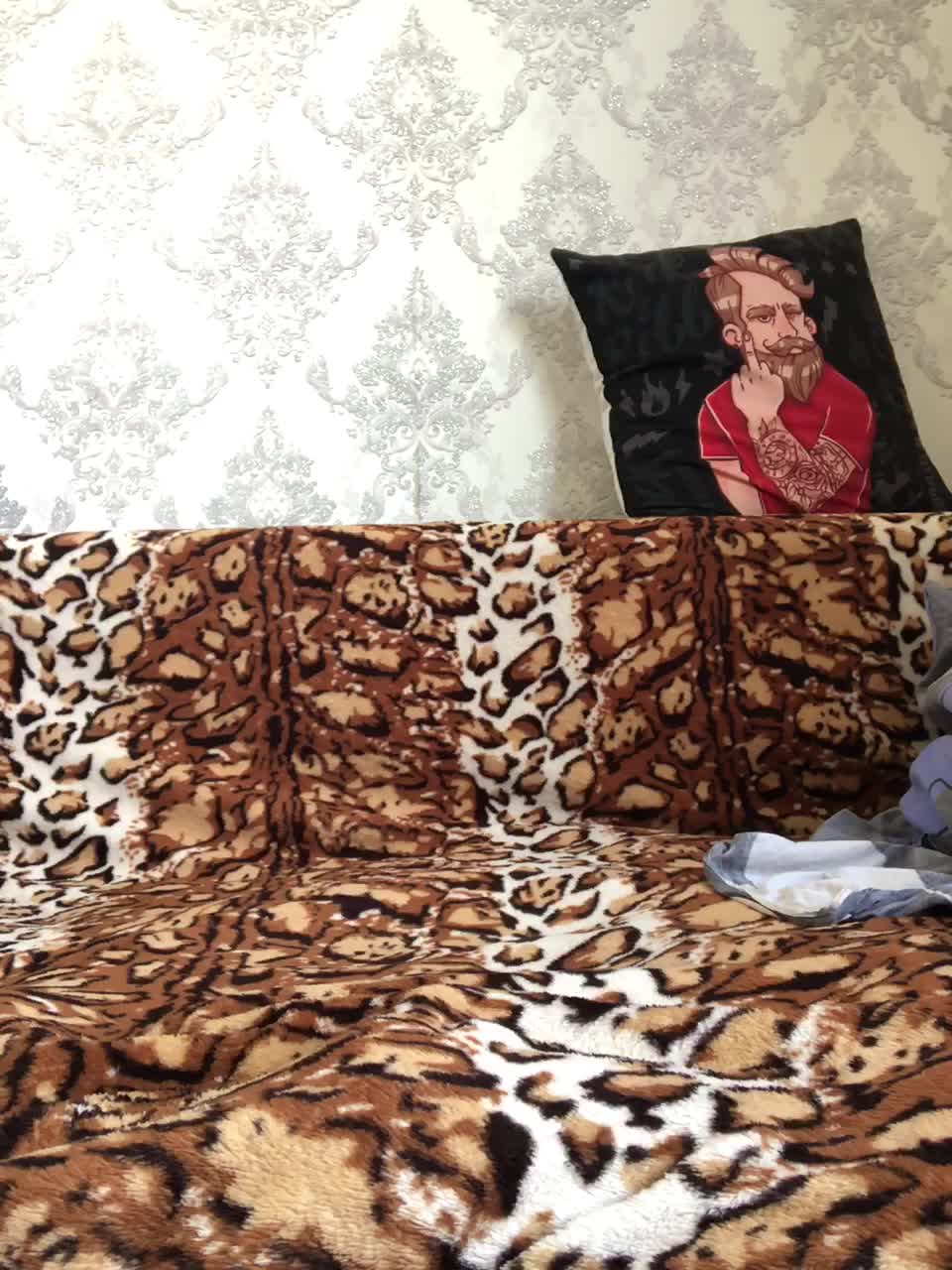 Metisha222 Adult Chat August 19, 2025