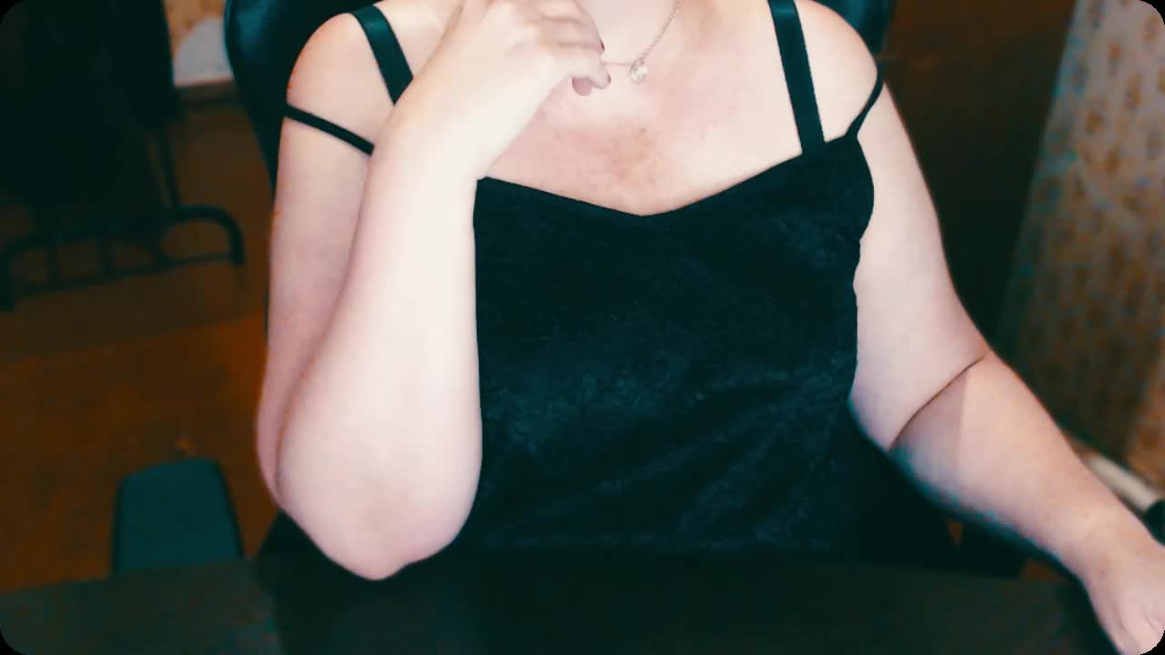 Alisa1917 Adult Chat August 20, 2025