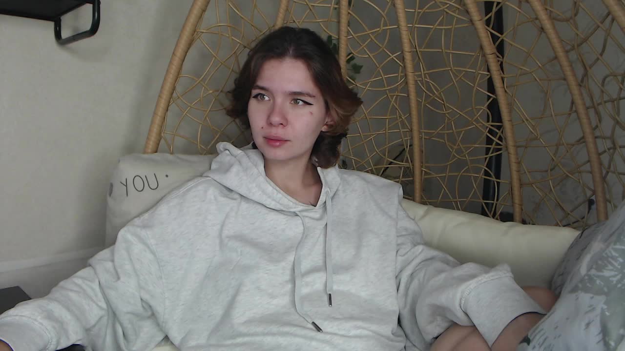 Lulu-Sun Adult Chat August 20, 2025