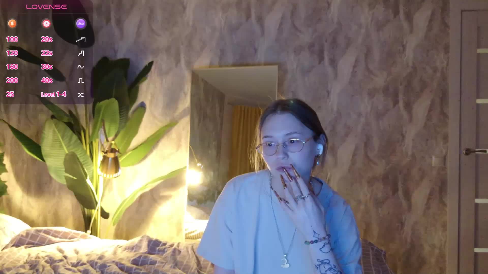 YoPixie Adult Chat August 20, 2025