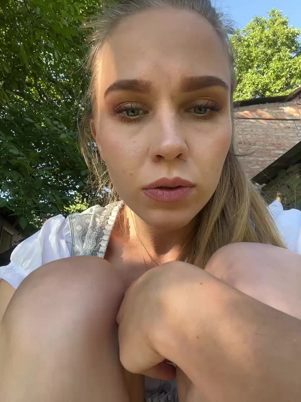 Milana22a Adult Chat August 19, 2025