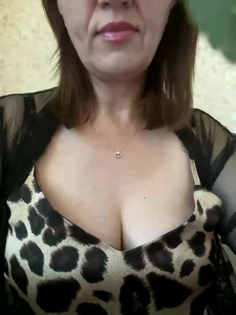 annasky1707 Adult Chat August 19, 2025