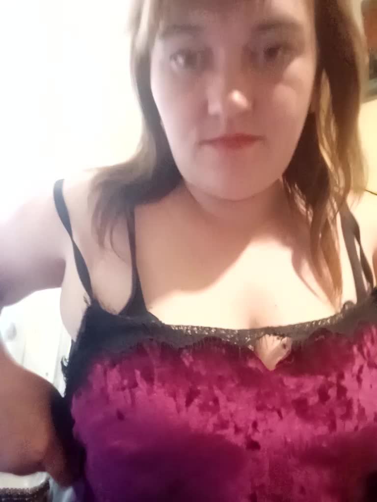 HollyLaBerry Adult Chat August 20, 2025