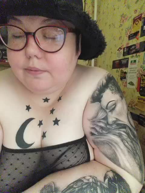 Svetlanka86 Adult Chat August 20, 2025