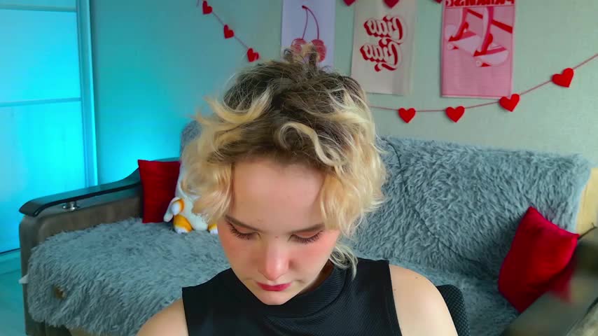 School_Love Adult Chat August 20, 2025