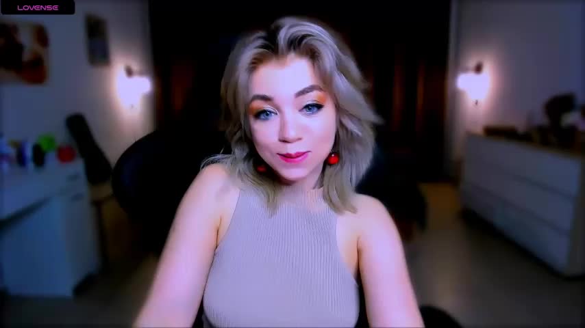 littleSiyfairy Adult Chat August 20, 2025