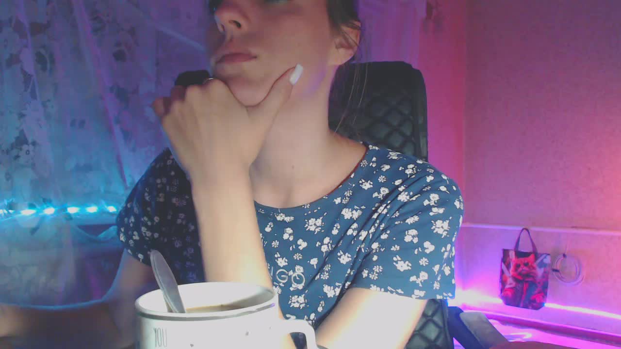 Babymuro4ka Adult Chat August 20, 2025