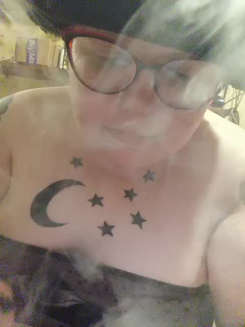 Svetlanka86 Adult Chat August 20, 2025