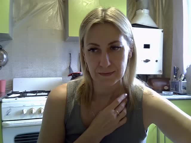 AshleyXHoney Adult Chat August 20, 2025