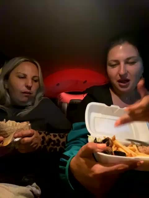 MonicaMilf Adult Chat August 20, 2025