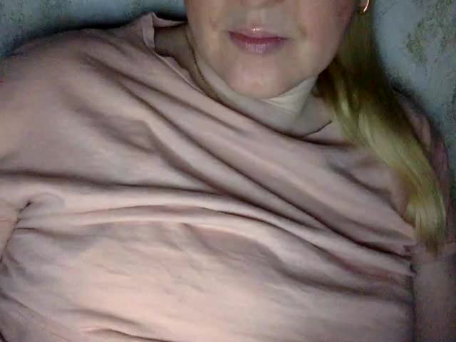 BlondyVio Adult Chat August 20, 2025