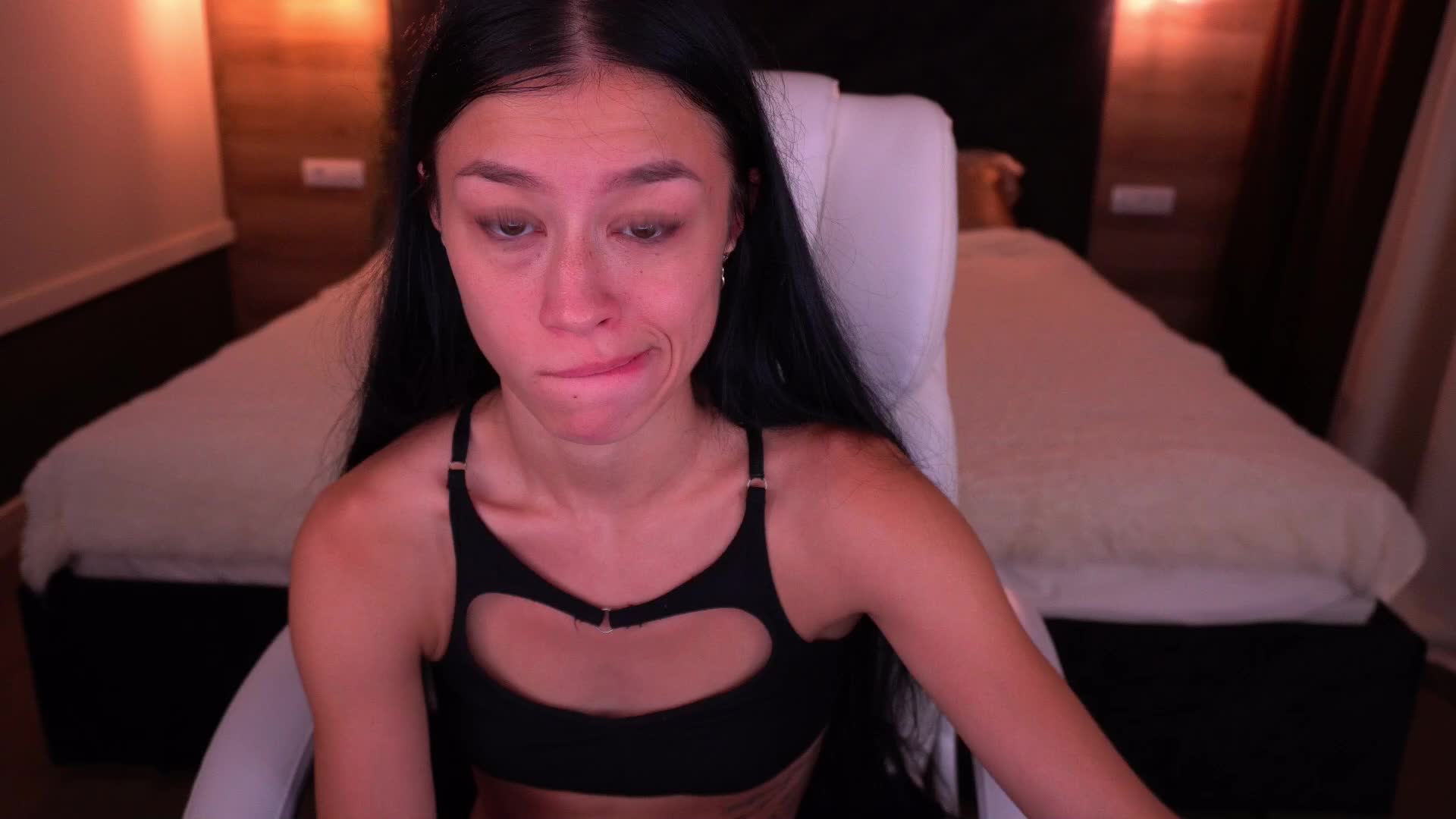 FataleNellie Adult Chat August 20, 2025