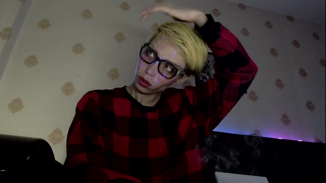 Yrriel_Autist Adult Chat August 20, 2025